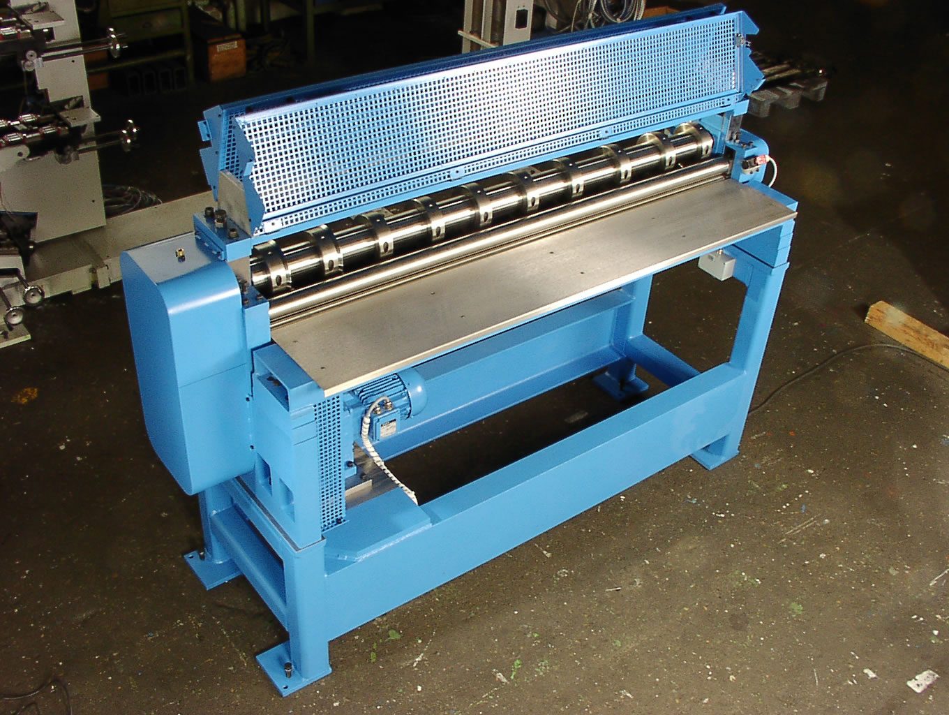 Rotary shear