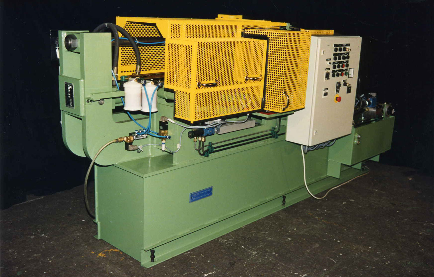 Scharnier-Rollautomat Typ SRA 6/120 (Bedienseite)